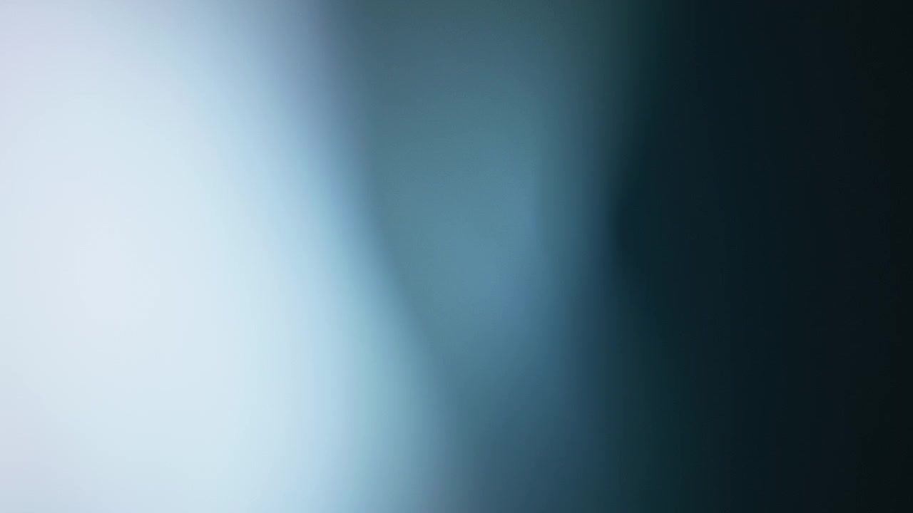 Light leaks recorded using real spherical lens and lens whacking technique