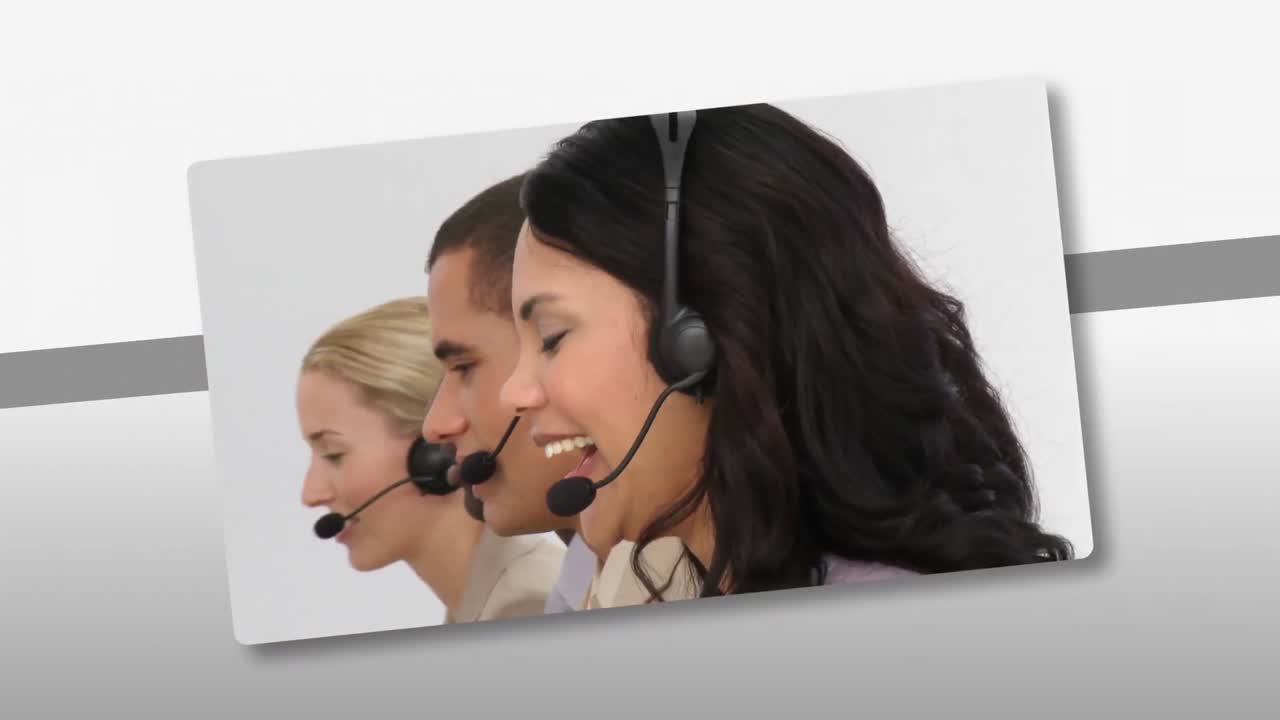 montaje que presenta a un equipo de negocios internacional en el trabajo