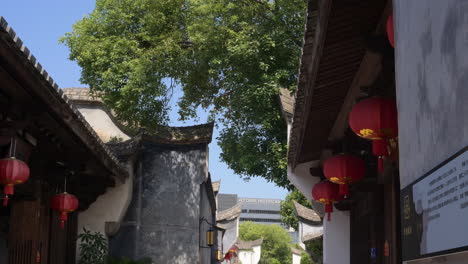 Callejón-En-La-Zona-Turística-De-Sanfang-Qixiang-En-La-Ciudad-De-Fuzhou,-China.