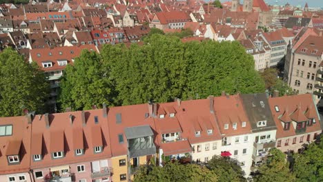 Vista-Aérea-De-La-Ciudad-De-Nuremberg,-Alemania