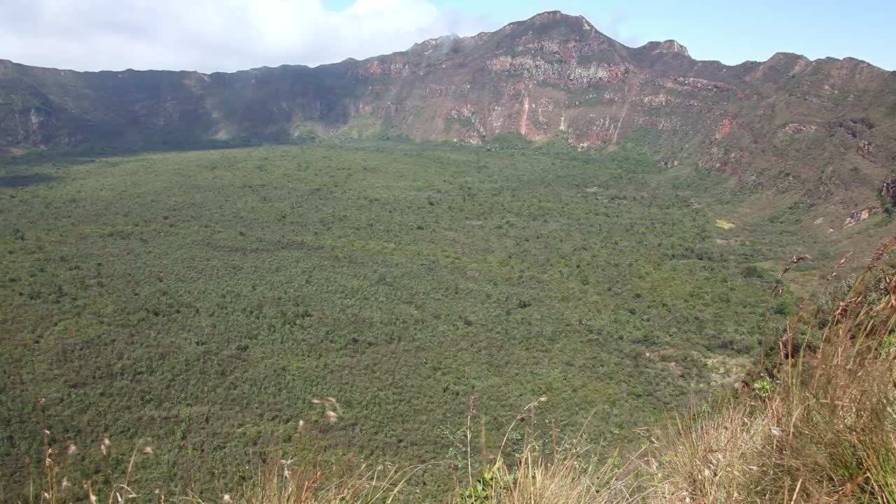 Mount Longonot's volcanic crater is located in the Rift Valley, Kenya.