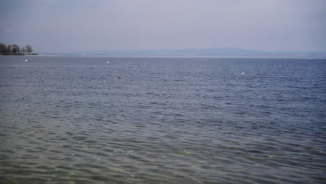 Small-waves-on-the-pebble-beach