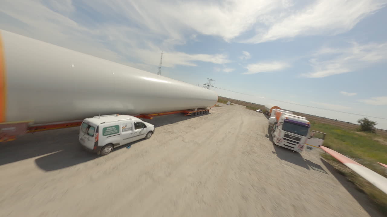 Wind Turbine Components Transport and Installation