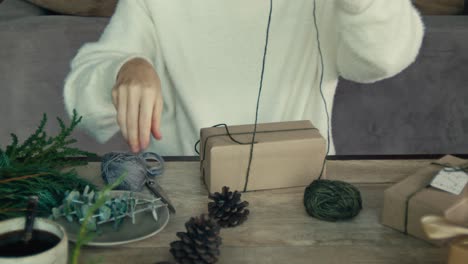 cozy christmas gift wrapping