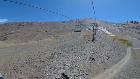 España-Granada-Sierra-Nevada-Verano-4k-Desde-Arriba-Y-Abajo-Con-Un-Dron-Y-Una-Cámara-De-Acción-Estabilizada-8