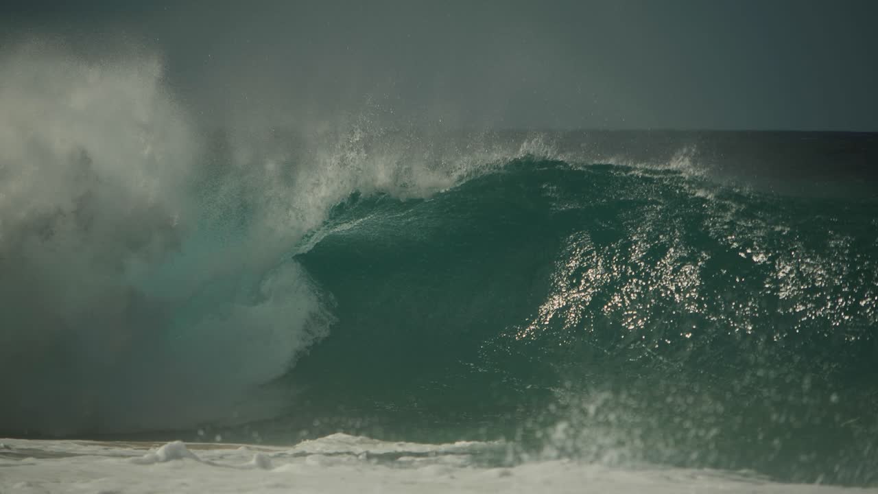 Massive Ocean Wave Crashing