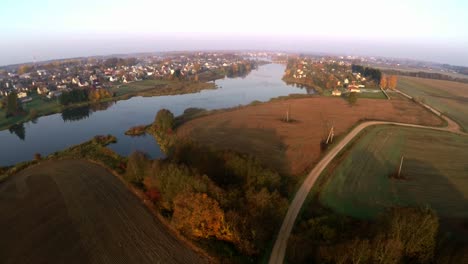 Foggy-sunrise-over-the-Sirvinta-river