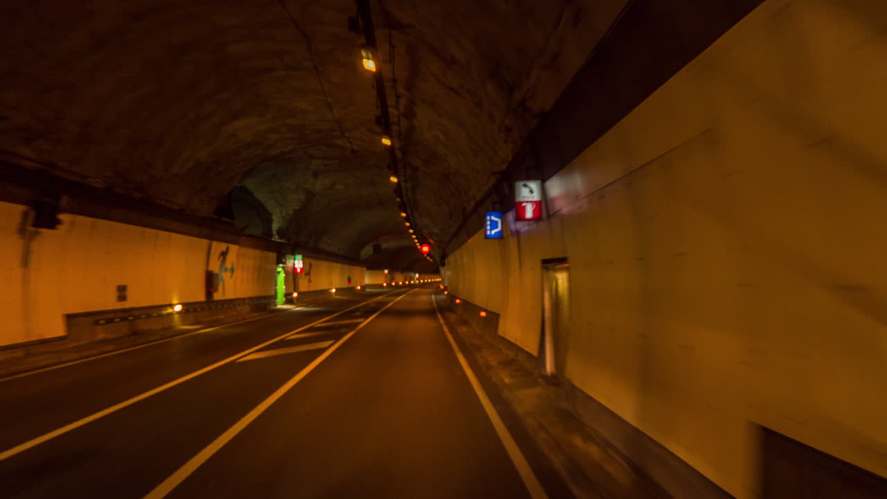 DJi Tunnel 4K 13
