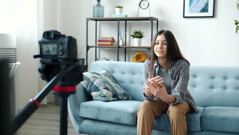 teenage girl vlogger interview