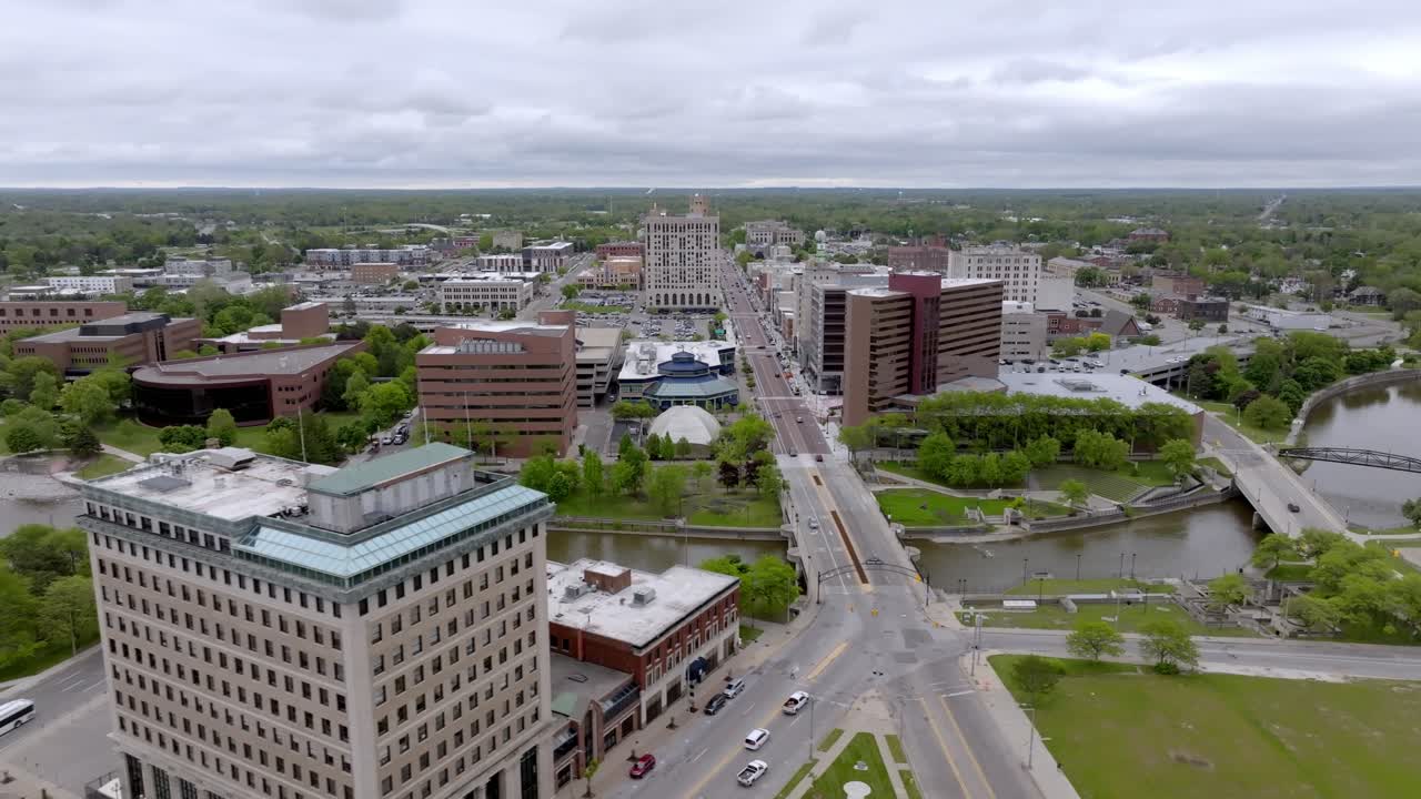 Flint Michigan Aerial Drone left to right
