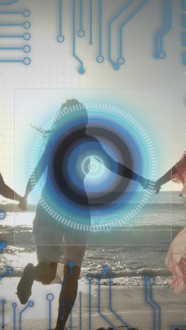 Vertikal video: Tre kvinder holder i hånd og løber mod havet, efter at HUD udvides, og et teknologisk overlay pulserer.