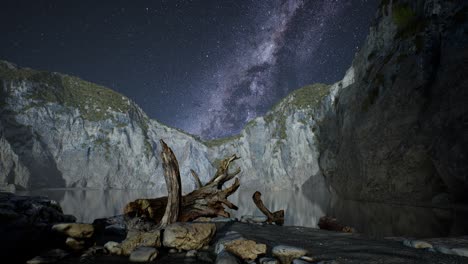 hyperlapse-of-night-starry-sky-with-mountain-and-ocean-beach-in-Lofoten-Norway