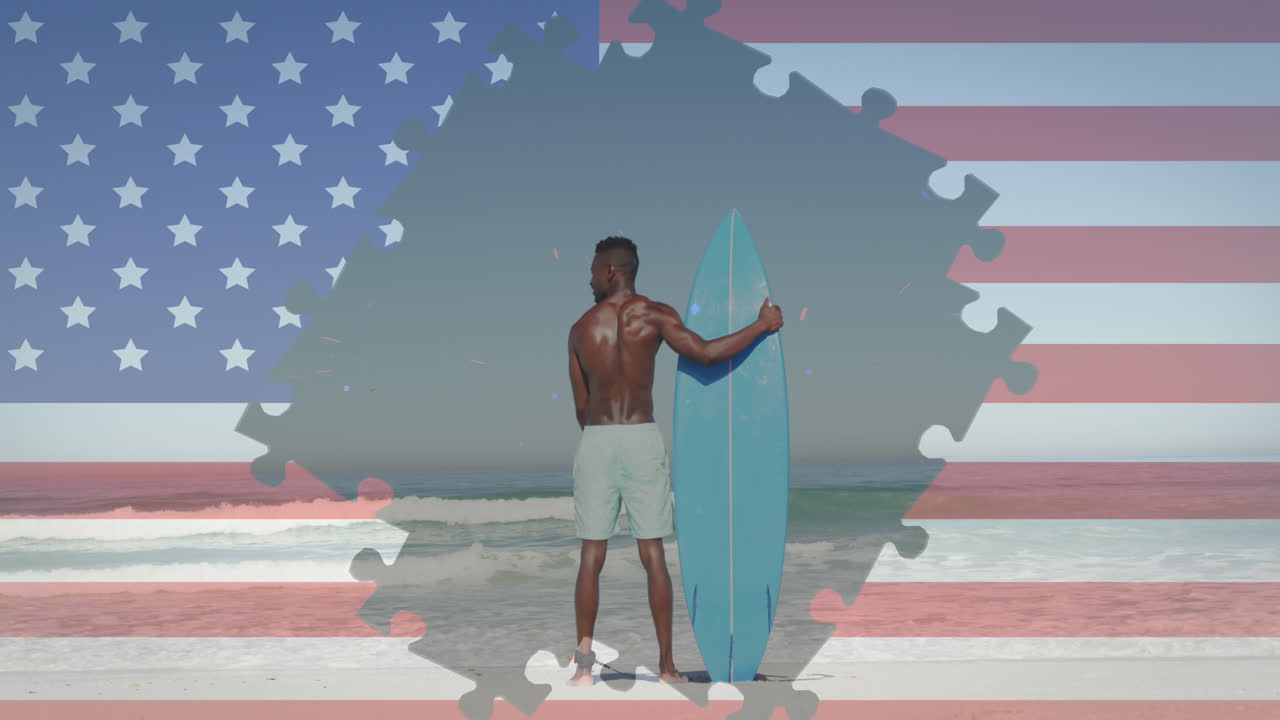 Animazione di puzzle a bandiera americana che rivelano coriandoli e un uomo con tavola da surf sulla spiaggia.