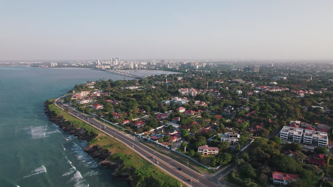 paisaje urbano de masaki, un barrio administrativo en el distrito de kinondoni de la región de dar es salaam en tanzania
