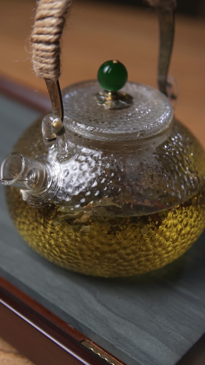 Glass Teapot with Tea