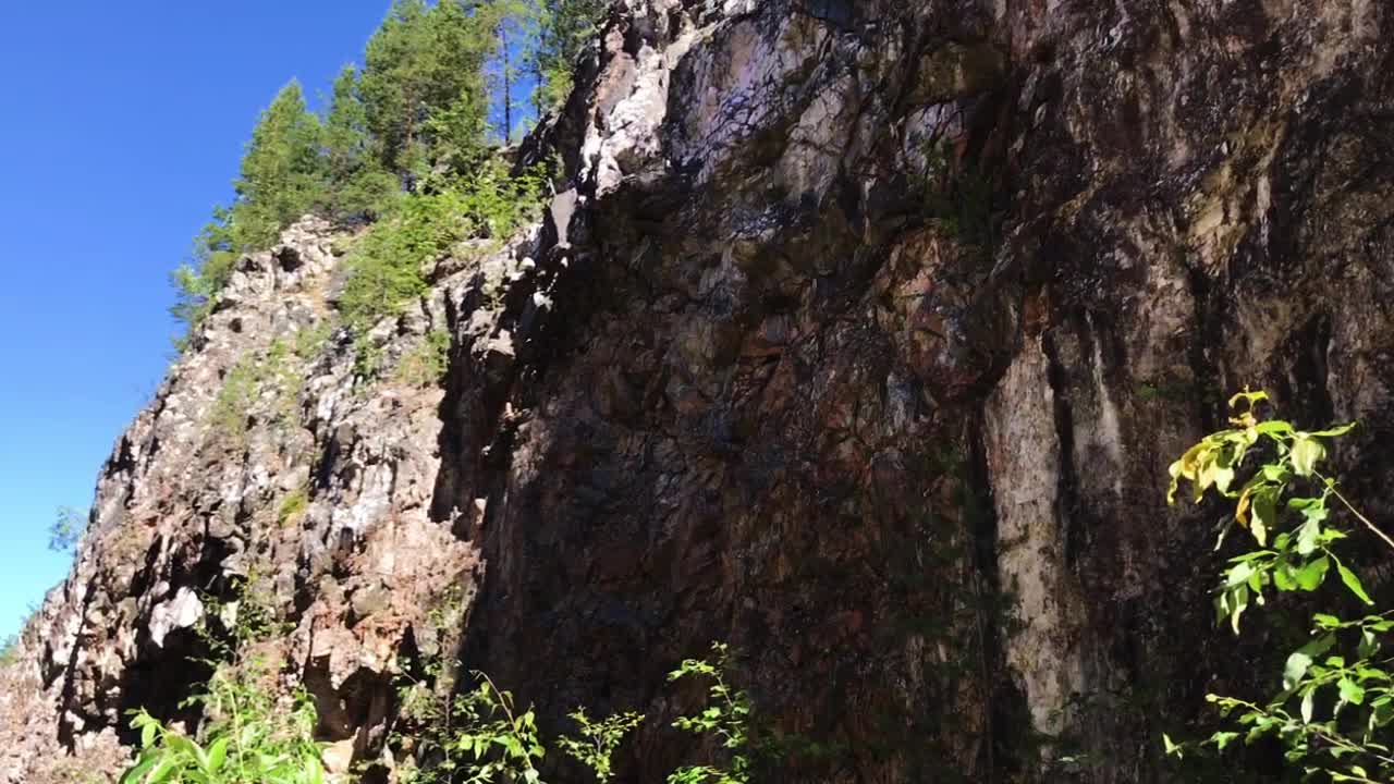 Canyon with rocky cliffs and trees
