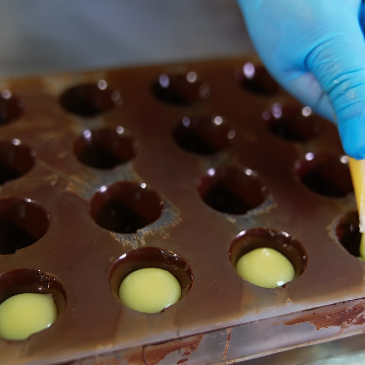 Making Chocolate Confectionery