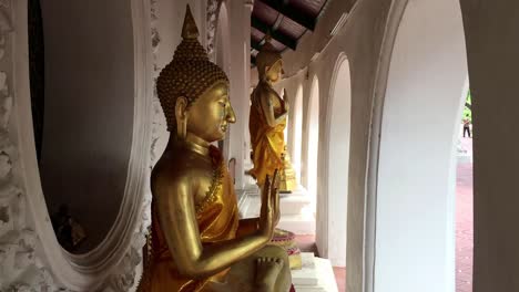 Phra-Pathom-Chedi-Buddha