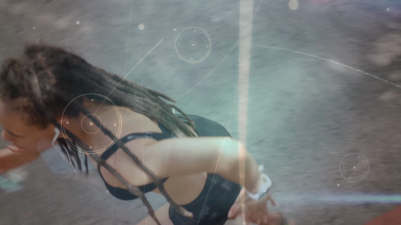 미래의 데이터 처리 애니메이션으로 트랙에서 달리는 운동선수