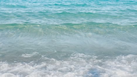 Clean-blue-flag-beaches-of-Halkidiki-Peninsula,-Greece