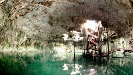 Tolle-Cenote1