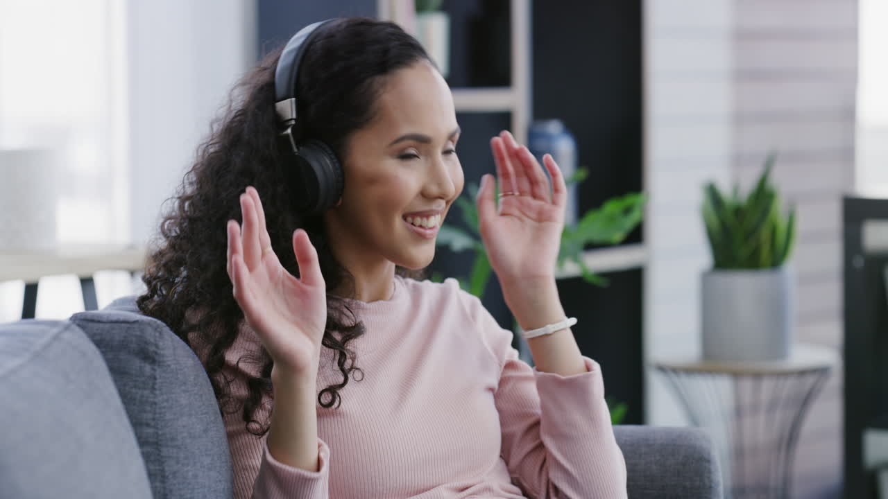 la música me hace querer bailar.