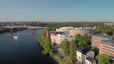 Waterfront-office-buildings-in-Alvik,-Sweden-on-a-sunny-spring-day