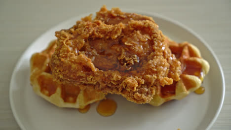 homemade-fried-chicken-waffle-with-honey-or-maple-syrup