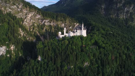 neuschwanstein castle bavarian alps germany