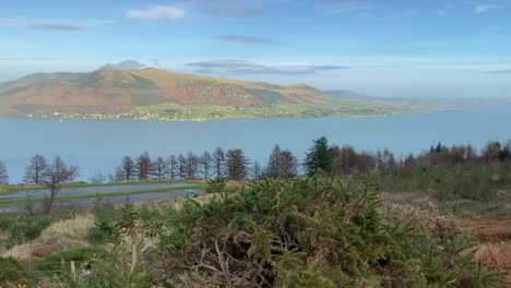 Vista-Panorámica-De-Carlingford-Lough,-Desde-Slieve-Foy,-Irlanda