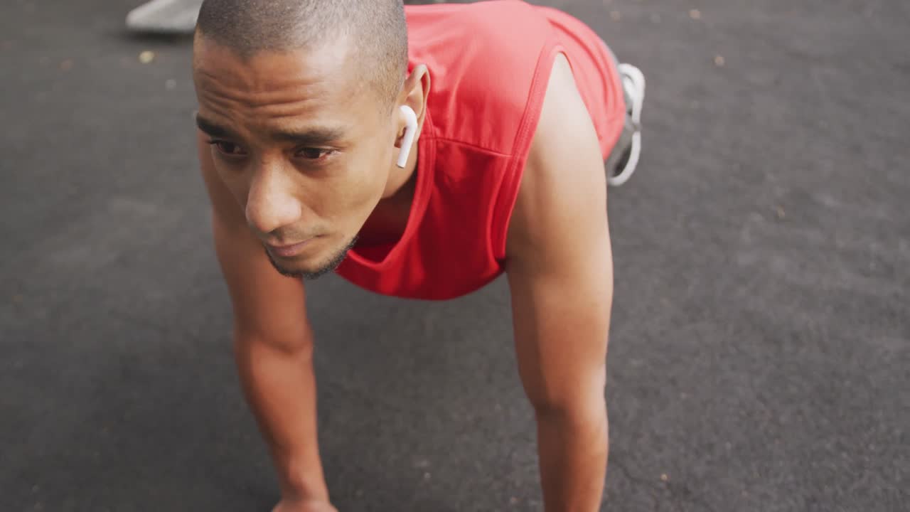 Front view man with prosthetic leg cladding