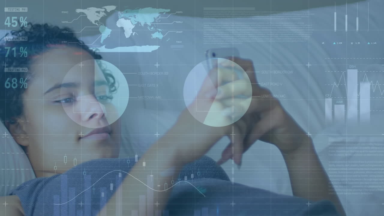 침대에 누워서 드폰으로 타이핑하는 두 인종의 여성에 대한 인포그래픽 인터페이스의 애니메이션