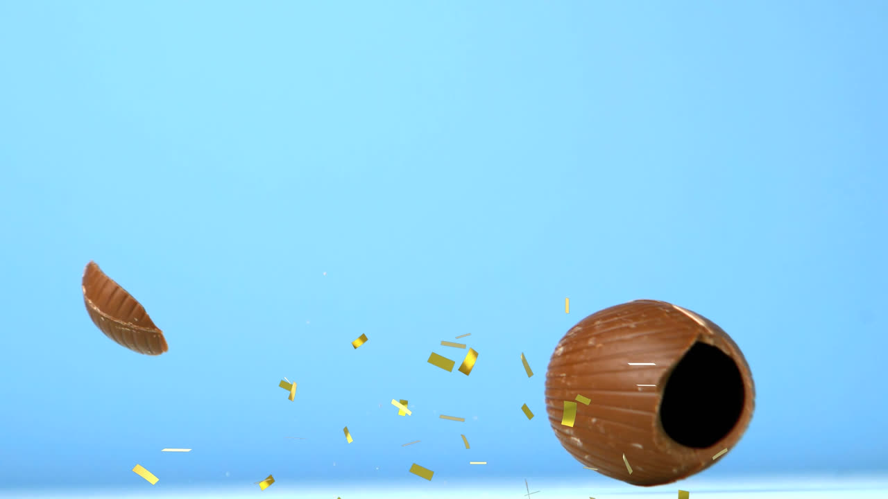 초콜릿 이스터 달이 떨어지고 깨지는 황금 콘티의 애니메이션, 파란색