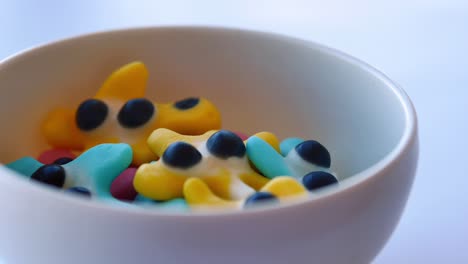 colorful gummy starfish in a bowl