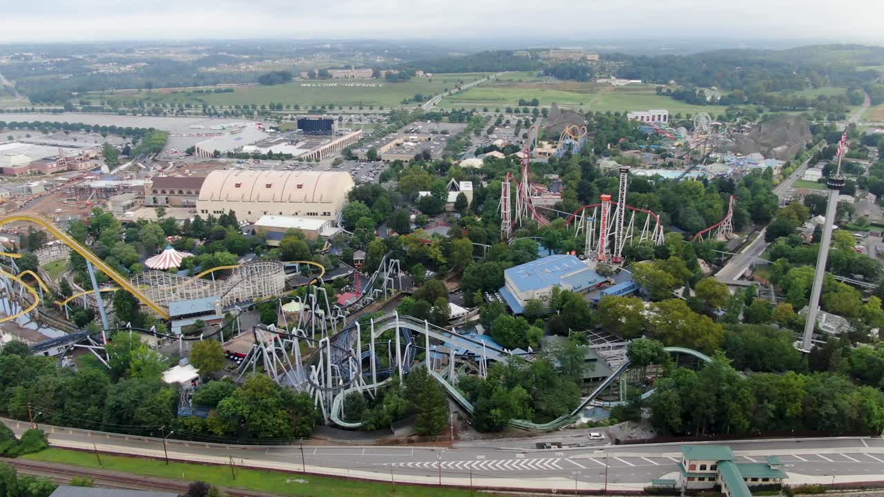 허쉬 펜실베이니아 스카이라인의 공중 트럭 운송 샷