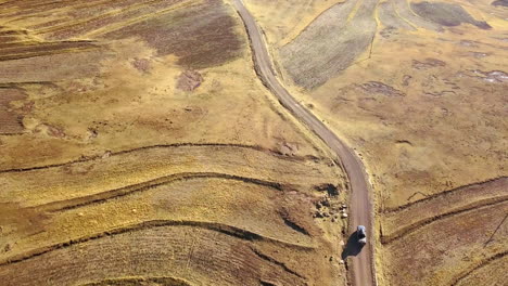 adelante a una aventura de viaje por carretera