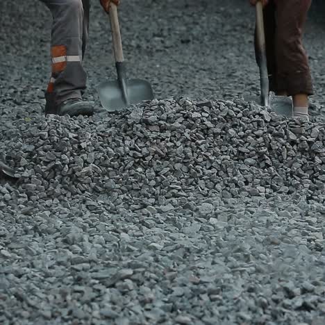workers during asphalting