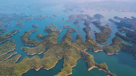 hermosa vista aérea del archipiélago tà đùng en vietnam asia