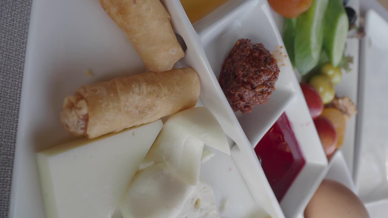 plato de desayuno turco