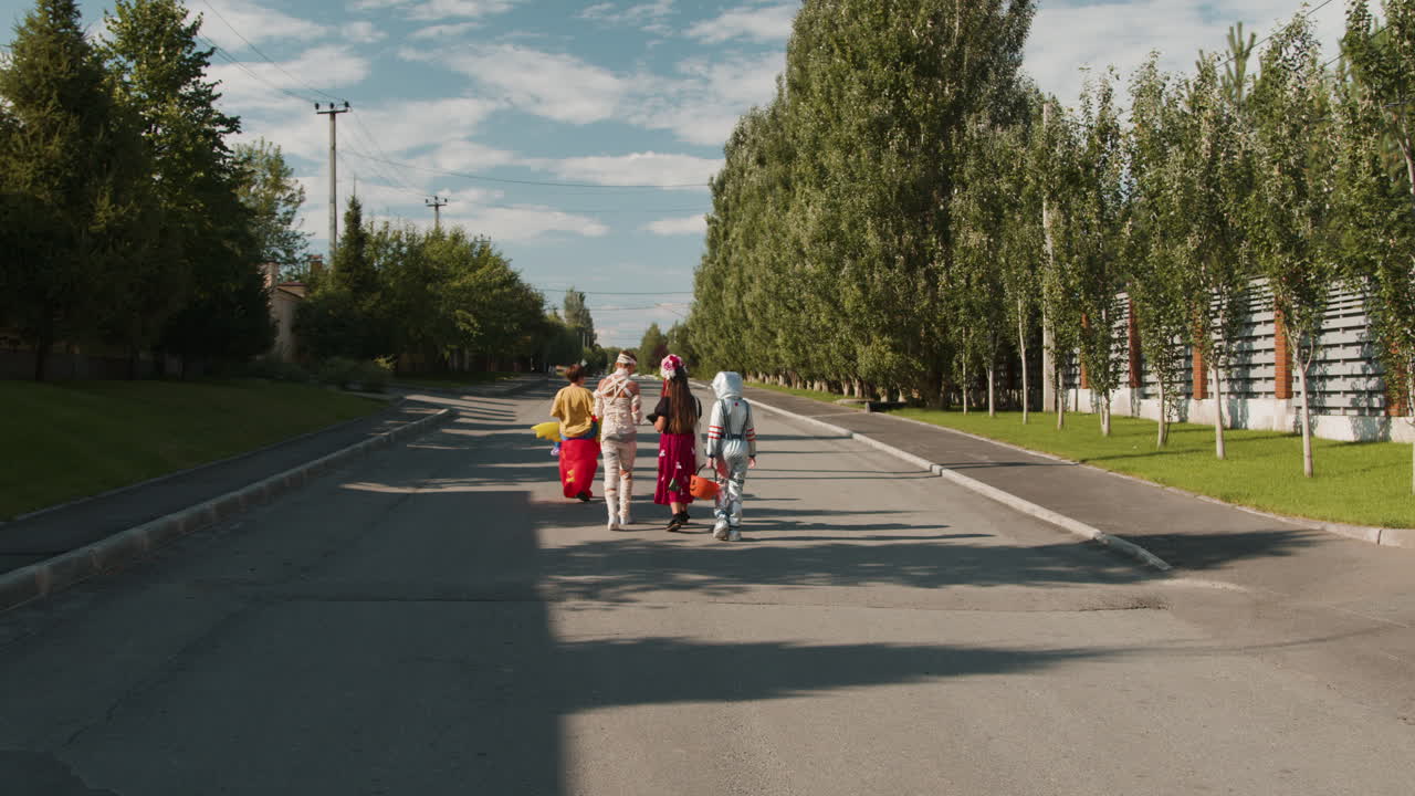 할로윈에 아이들