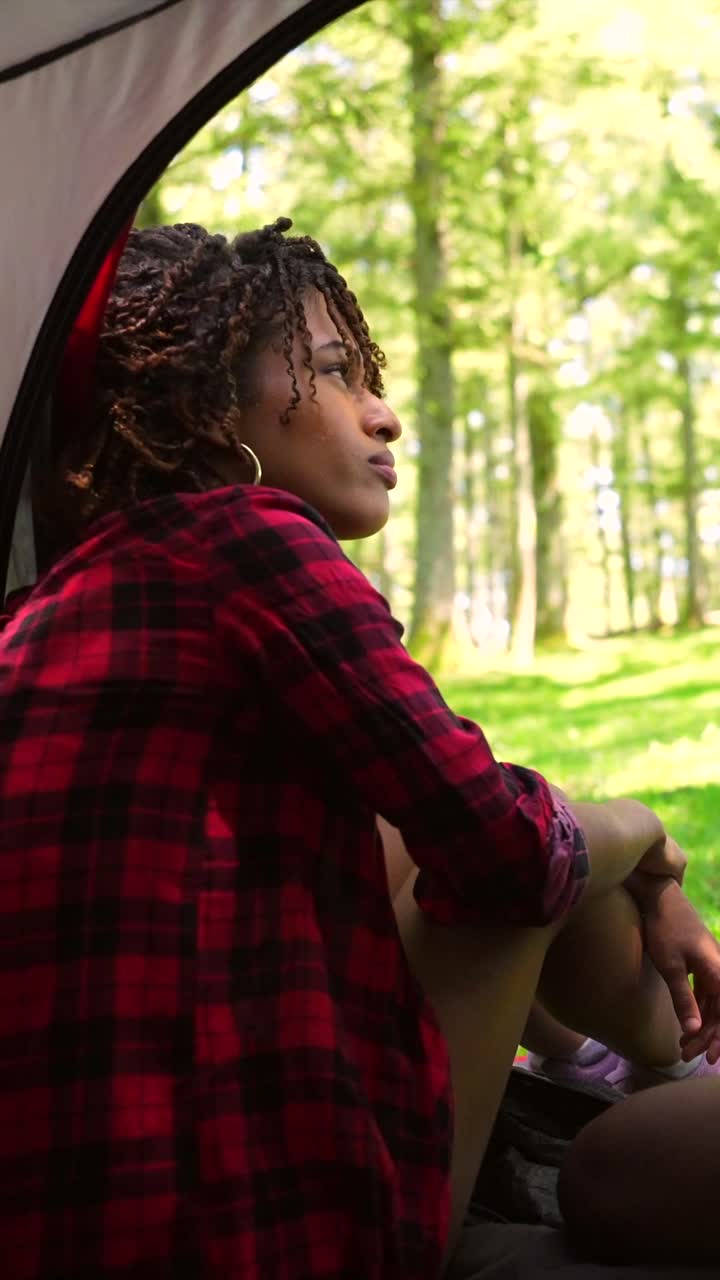 acampando en el bosque