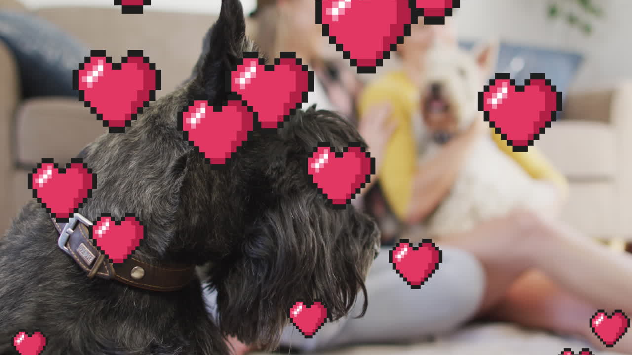 애완견과 함께 여성 커플 위에 빨간 심장 아이콘의 애니메이션