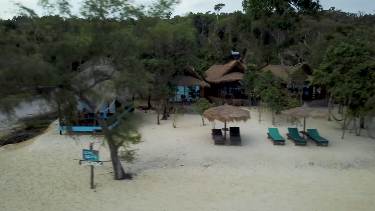 열대 해변 리조트