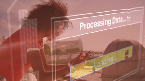 Animation-Der-Datenverarbeitung-Auf-Dem-Bildschirm-über-Einer-Frau,-Die-Ihr-Smartphone-Nutzt