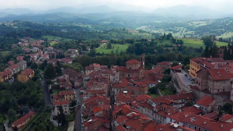 Panoramablick-Auf-Mondovi-Im-Piemont,-Italien