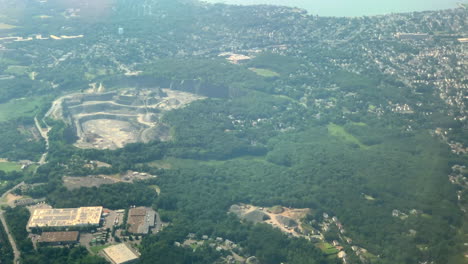 vista desde la ventana del avión sobre boston massachusetts