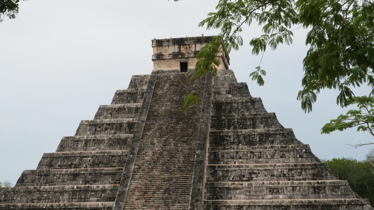 Temple of Kukulcan (El Castillo) dominates the center of the Chichen Itza archaeological site.