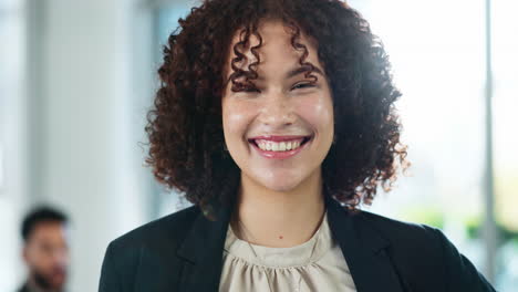 retrato de una mujer de negocios