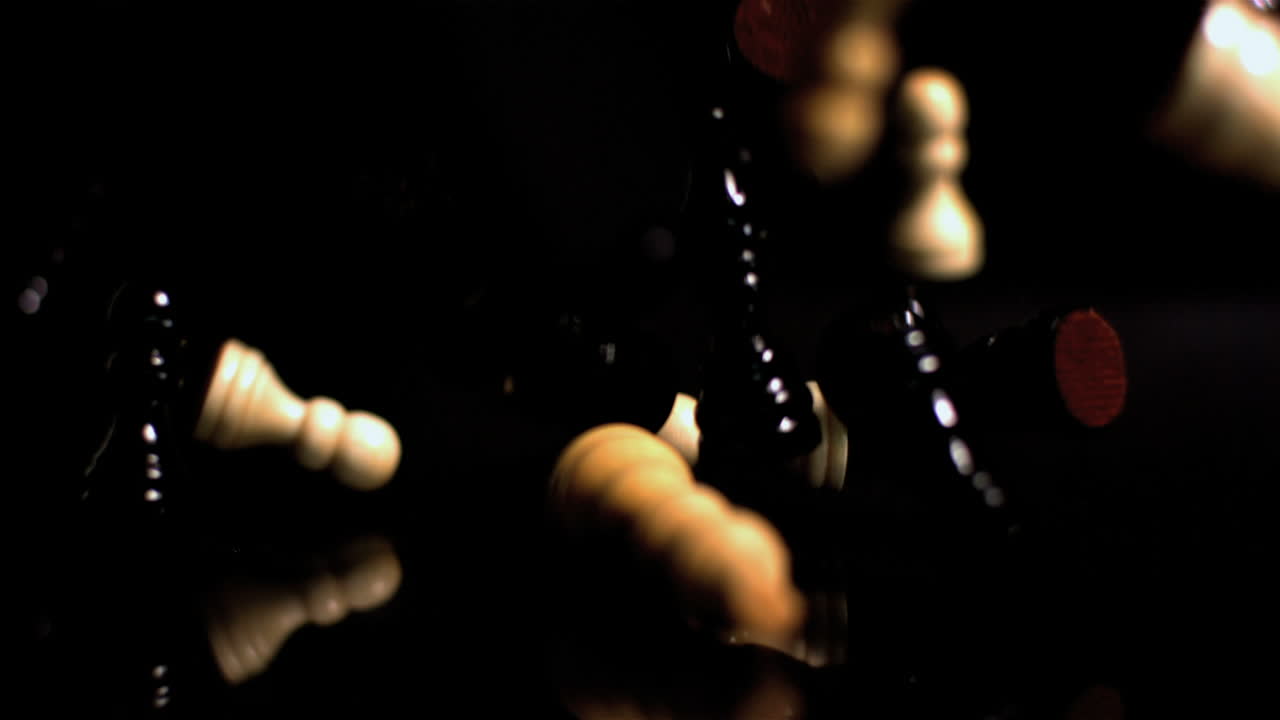 체스 조각이 떨어지는 것