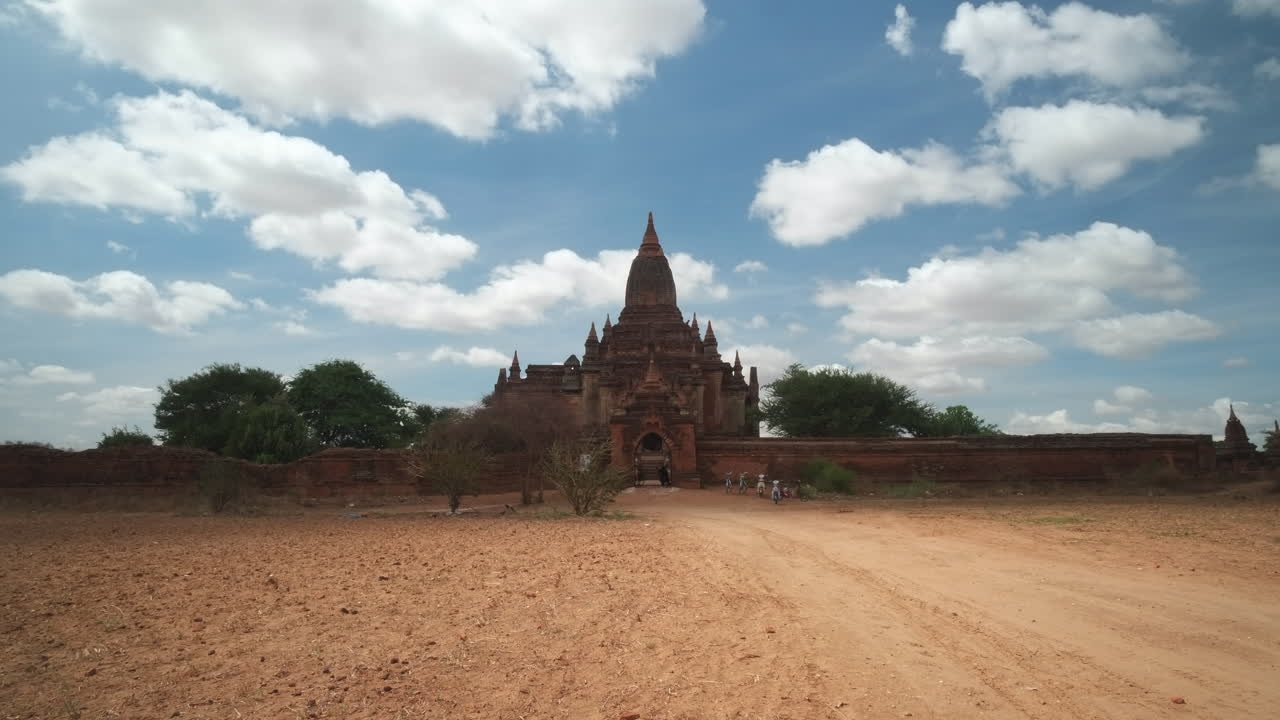 Un tempio maestoso a Bagan, Myanmar